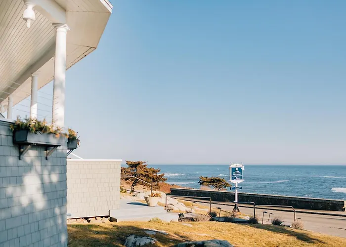 Cape Arundel Inn And Resort